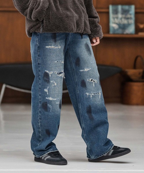 CAMBIO(カンビオ)の「mp13856-Distressed Denim Relax Straight Pants デニムパンツ(デニムパンツ・メンズ・ブラック/インディゴブルー・S/M/L)」の2枚目の写真