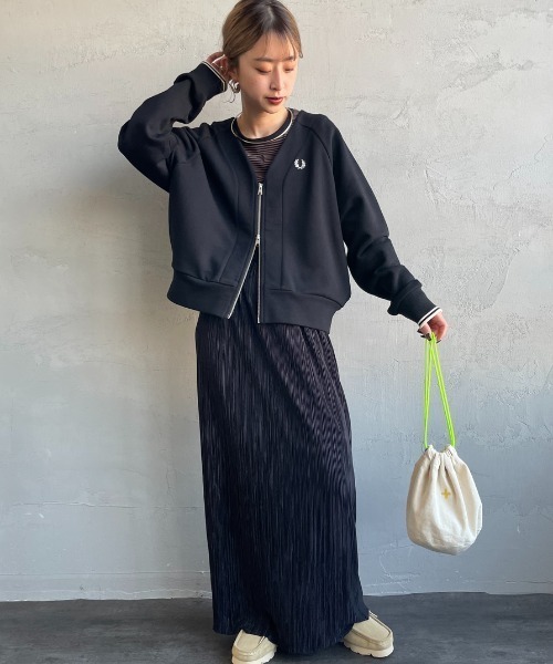 FRED PERRY（フレッドペリー）の「[FRED PERRY/フレッドペリー] ジップスルー スウェットカーディガン（スウェット・レディース・キナリ/ブラック・10）」の5枚目の写真