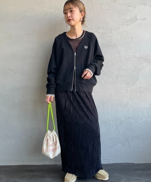 FRED PERRY（フレッドペリー）の「[FRED PERRY/フレッドペリー] ジップスルー スウェットカーディガン（スウェット・レディース・キナリ/ブラック・10）」の18枚目の写真