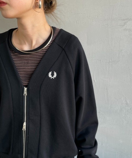 FRED PERRY（フレッドペリー）の「[FRED PERRY/フレッドペリー] ジップスルー スウェットカーディガン（スウェット・レディース・キナリ/ブラック・10）」の21枚目の写真