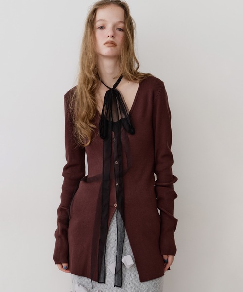 LA BELLE ETUDE(ラベルエチュード)の「バックスリットリブカーディガン(カーディガン/ボレロ・レディース・ブラック/ブルー/レッド/ブラウン/アイボリー/ピンク/ミント・FREE)」の4枚目の写真