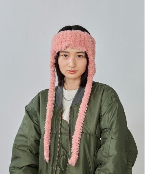 OVERRIDE（オーバーライド）の「OVERRIDE  KNIT FURRY FLAPBAND / オーバーライド（ヘアバンド・レディース・ホワイト/ピンク/ベージュ・57~59cm）」の3枚目の写真