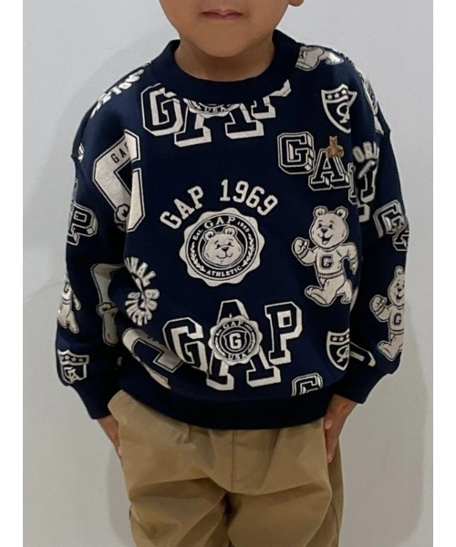 GAP(ギャップ)の「ヴィンテージソフト GAPロゴ スウェットシャツ (幼児・ベビー)(スウェット・キッズ・ベージュ/ネイビー・70cm/80cm/90cm/95cm/100cm/105cm/110cm)」の2枚目の写真