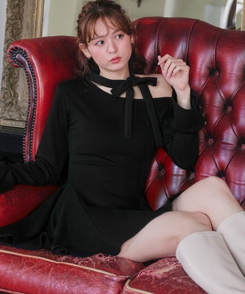 fupel（フぺル）の「one-shoulder neck ribbon punch mini onepiece /ワンショルネックリボンポンチミニワンピース（ワンピース・レディース・ブラック/グレー・FREE）」の18枚目の写真