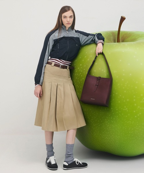 Beryl ベリル ベルトホーボーバッグ（ショルダーバッグ）｜CHARLES