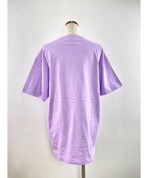 WORLD WIDE LOVE!（ワールドワイドラブ）の「イリナ　BIG TEE（Tシャツ/カットソー・レディース・ラベンダー/ブラック/オフホワイト・1）」の8枚目の写真