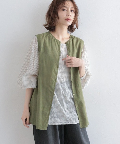 studio CLIP(スタディオクリップ)の「コットンリネンシアーノースリーブブラウス(シャツ/ブラウス・レディース・キャメル/ネイビー/カーキ・FREE)」の16枚目の写真