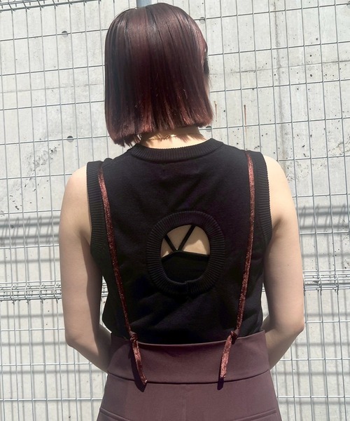 Narcissus（ナルシス）の「カットノースリニットトップス　（タンクトップ・レディース・ブルー/ブラック・FREE）」の18枚目の写真