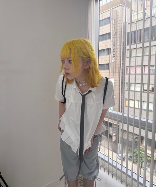 Never mind the XU / Chikashitsu+(ネバーマインド ザ エックスユー / チカシツプラス)の「【Nerd out XU】ribbon string shorts / 【ナードアウトエックスユー】リボンストリングワイドハーフパンツ(カーゴパンツ・レディース・チャコール/グレー・M)」の6枚目の写真