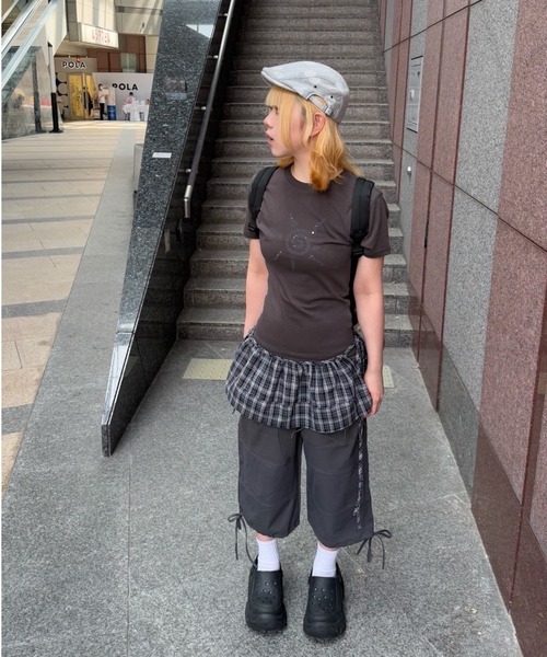 Never mind the XU / Chikashitsu+(ネバーマインド ザ エックスユー / チカシツプラス)の「【Nerd out XU】ribbon string shorts / 【ナードアウトエックスユー】リボンストリングワイドハーフパンツ(カーゴパンツ・レディース・チャコール/グレー・M)」の10枚目の写真