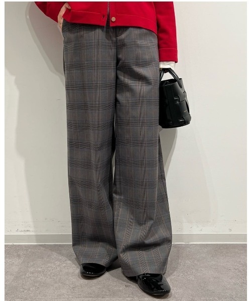 human woman（ヒューマンウーマン）の「◆強撚シャークスキンセミワイドパンツ（その他パンツ・レディース・チャコールグレー/ベージュ/ネイビー・SMALL/MEDIUM/LARGE）」の9枚目の写真