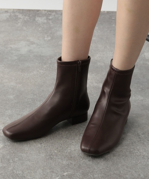 FOUND GOOD（ファウンドグッド）の「ローヒールストレッチブーツ（ブーツ・レディース・アイボリー/ブラック/ブラウン系8・XL/L/M/S）」の2枚目の写真