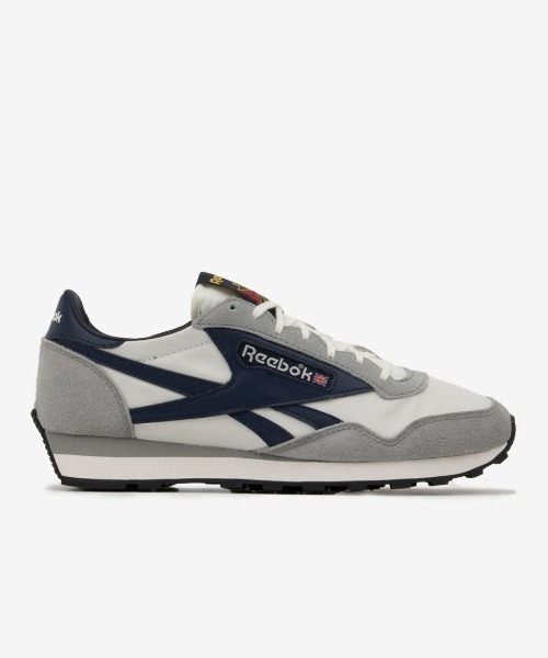 Reebok(リーボック)の「AZTEC II(スニーカー・メンズ・グリーン/グレー×ホワイト/ワインレッド/エメラルド/ブラック・23.5cm/26.0cm/24.5cm/24.0cm/26.5cm/27.0cm/27.5cm/28.0cm/25.0cm/23.0cm/25.5cm/22.5cm/28.5cm/29.0cm/30.0cm/31cm)」の2枚目の写真