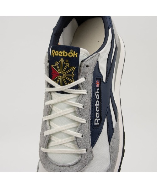 Reebok(リーボック)の「AZTEC II(スニーカー・メンズ・グリーン/グレー×ホワイト/ワインレッド/エメラルド/ブラック・23.5cm/26.0cm/24.5cm/24.0cm/26.5cm/27.0cm/27.5cm/28.0cm/25.0cm/23.0cm/25.5cm/22.5cm/28.5cm/29.0cm/30.0cm/31cm)」の11枚目の写真