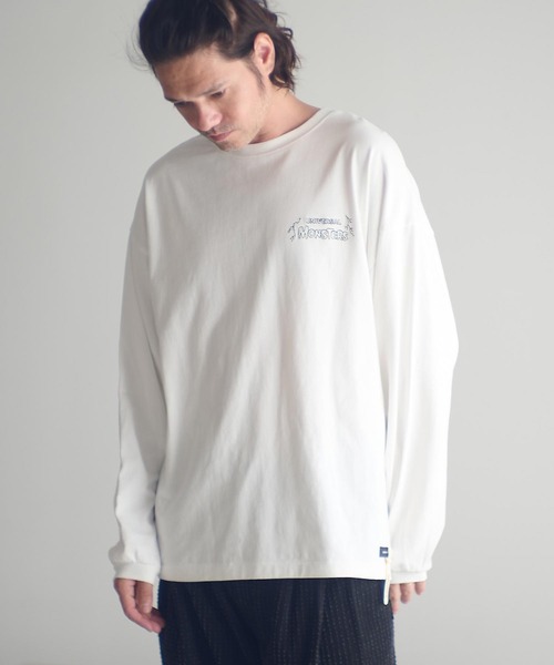 ADAM PATEK（アダムパテック）の「mlt5399-Frankenstein flowerstitch longsleeve 長袖Tシャツ(AP2524022)（Tシャツ/カットソー・メンズ・ホワイト/ブラック・1/2）」の4枚目の写真