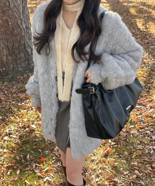 mellowneon（メロウネオン）の「シャギーニットロングカーディガン（カーディガン/ボレロ・レディース・ピンク/チャコールグレー/グレー/オフホワイト/ベージュ/ボルドー/ブラウン・FREE）」の3枚目の写真