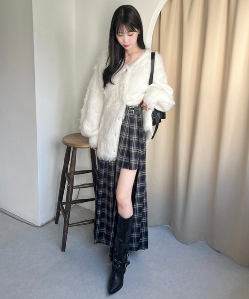 mellowneon（メロウネオン）の「シャギーニットロングカーディガン（カーディガン/ボレロ・レディース・ピンク/チャコールグレー/グレー/オフホワイト/ベージュ/ボルドー/ブラウン・FREE）」の17枚目の写真