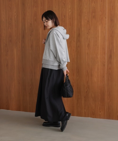 Bou Jeloud（ブージュルード）の「ダンボールレイヤードパーカー（テーラードジャケット・レディース・グレー/ブラック/アイボリー・FREE）」の6枚目の写真