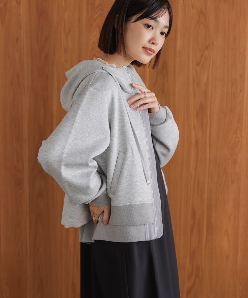 Bou Jeloud（ブージュルード）の「ダンボールレイヤードパーカー（テーラードジャケット・レディース・グレー/ブラック/アイボリー・FREE）」の7枚目の写真