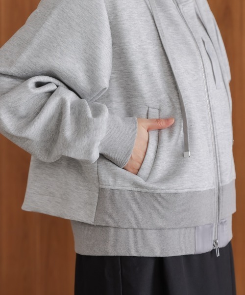 Bou Jeloud（ブージュルード）の「ダンボールレイヤードパーカー（テーラードジャケット・レディース・グレー/ブラック/アイボリー・FREE）」の13枚目の写真