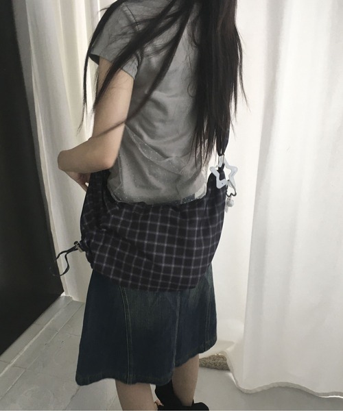gossip!ロサンゼルス(ゴシップロサンゼルス)の「レトロチェック柄 ショルダーバッグ ホーボーバッグ/2way Y2K(ショルダーバッグ・レディース・チェック・FREE)」の6枚目の写真