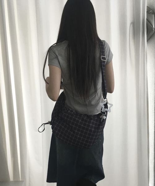 gossip!ロサンゼルス(ゴシップロサンゼルス)の「レトロチェック柄 ショルダーバッグ ホーボーバッグ/2way Y2K(ショルダーバッグ・レディース・チェック・FREE)」の14枚目の写真