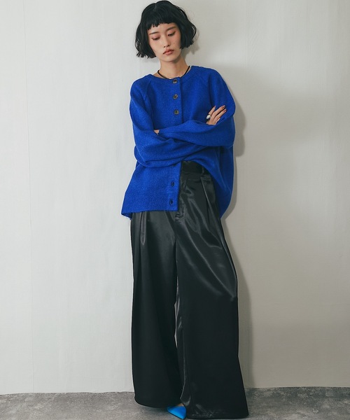 ANOTHER S(アナザーエス)の「サテンタックワイドパンツ(その他パンツ・レディース・ブラック/グレイッシュベージュ/ブラウン/ピンク・FREE)」の12枚目の写真