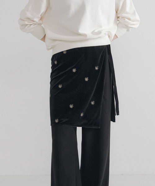 ベロア生地スカート　(ドルチェ&ガッバーナ） セール】 【洗える】ベロア刺繍レースフレアスカート （ロング