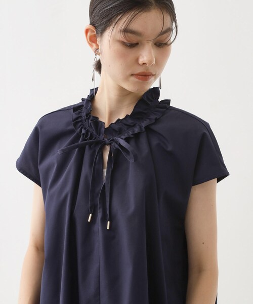 THE SHOP TK (ザ ショップ ティーケー )の「【インしなくても決まる】スタンドフリルブラウス/洗濯機OK(シャツ/ブラウス・レディース・ブルー/ホワイト系5/ネイビー・12/13)」の11枚目の写真