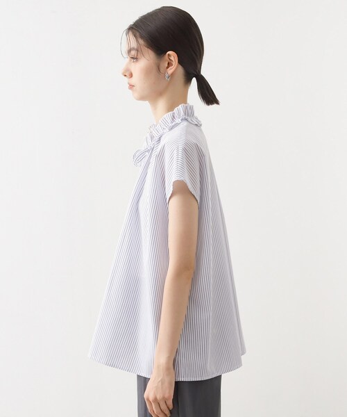 THE SHOP TK (ザ ショップ ティーケー )の「【インしなくても決まる】スタンドフリルブラウス/洗濯機OK(シャツ/ブラウス・レディース・ブルー/ホワイト系5/ネイビー・12/13)」の20枚目の写真