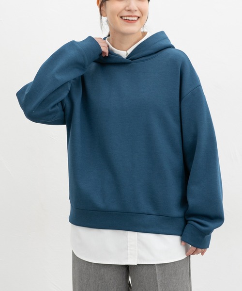 Honeys（ハニーズ）の「【ハニぽか】あったかきれいめパーカー（パーカー・レディース・グレイッシュベージュ/ブルー/オフホワイト/ブラウン/ブラック・L/M/LL/S）」の16枚目の写真