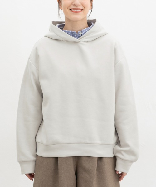 Honeys（ハニーズ）の「【ハニぽか】あったかきれいめパーカー（パーカー・レディース・グレイッシュベージュ/ブルー/オフホワイト/ブラウン/ブラック・L/M/LL/S）」の18枚目の写真