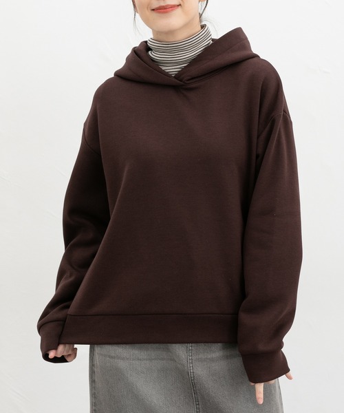 Honeys（ハニーズ）の「【ハニぽか】あったかきれいめパーカー（パーカー・レディース・グレイッシュベージュ/ブルー/オフホワイト/ブラウン/ブラック・L/M/LL/S）」の20枚目の写真