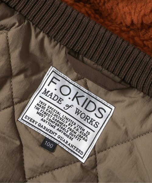 F.O.KIDS（エフオーキッズ）の「【ジュニア対応】ボア切り替えジャケット（ダウンジャケット/コート・キッズ・ブラック/カーキ/レインボー・80/90/100/110/120/130/140）」の16枚目の写真