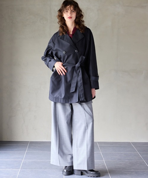 R-ISM(リズム)の「【撥水加工】ケープショートトレンチ(トレンチコート・レディース・ベージュ・2/4)」の14枚目の写真