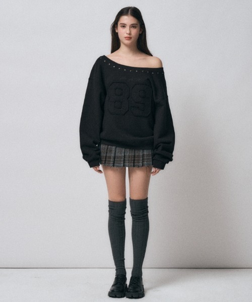 Midnight Move（ミッドナイトムーブ）の「A'GEM/9 × .kom 『MIDNIGHT MOVE/ミッドナイトムーブ』 89 rivet mtm/89リベットスウェット（スウェット・レディース・グレー/ブラック・FREE）」の4枚目の写真