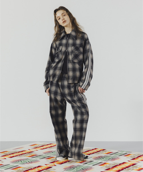 PENDLETON（ペンドルトン）の「【PENDLETON】SIDELINE CHECKED TRACK PANTS (SET-UP)（その他パンツ・レディース・ブルー/ブラウン/ブラック・SMALL/MEDIUM）」の4枚目の写真
