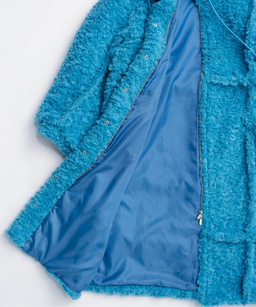 MAISON SPECIAL(メゾンスペシャル)の「Cut Off High Neck Boa Coat / カットオフハイネックボアコート(その他アウター・レディース・ブラック/ブルー/オフホワイト・FREE)」の22枚目の写真
