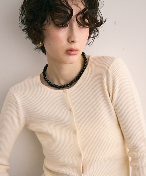 Trish（トリッシュ）の「スモールブラックボールネックレス（ネックレス・レディース・ブラック・FREE）」の3枚目の写真