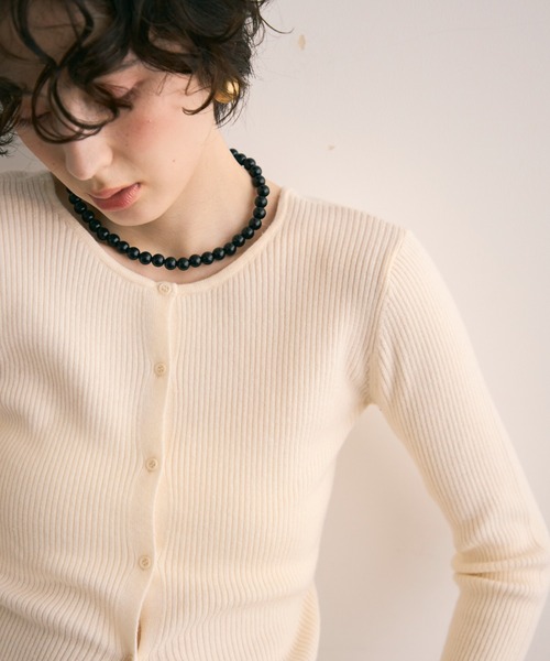 Trish（トリッシュ）の「スモールブラックボールネックレス（ネックレス・レディース・ブラック・FREE）」の6枚目の写真