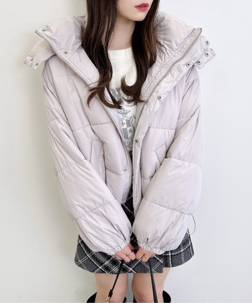 INGNI（イング）の「【WEB限定】ビッグフードエコダウン（ダウンジャケット/コート・レディース・ライトベージュ/ブラック/グレー系その他/ピンク/オフホワイト・M）」の7枚目の写真