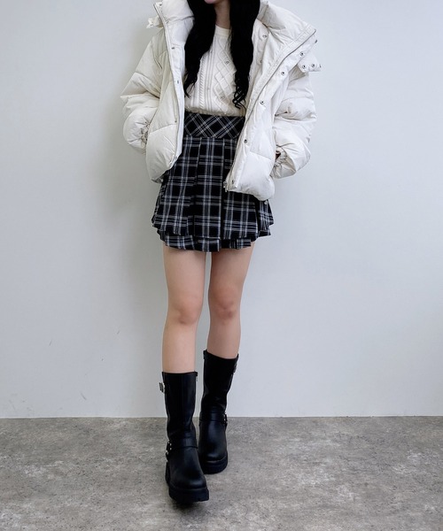 INGNI（イング）の「【WEB限定】ビッグフードエコダウン（ダウンジャケット/コート・レディース・ライトベージュ/ブラック/グレー系その他/ピンク/オフホワイト・M）」の16枚目の写真