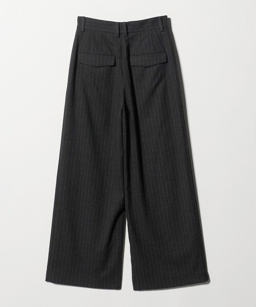 BEAUTY&YOUTH UNITED ARROWS（ビューティーアンドユースユナイテッドアローズ）の「ストライプ タックワイドパンツ（スラックス・レディース・ダークグレー/ブラック・M/XS/S）」の20枚目の写真