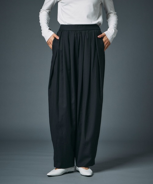 N.O.R.C(ノーク)の「ウールライクボリュームドロストパンツ(その他パンツ・レディース・ブラック/オフホワイト/ベージュ/ブラウン・S/M)」の3枚目の写真