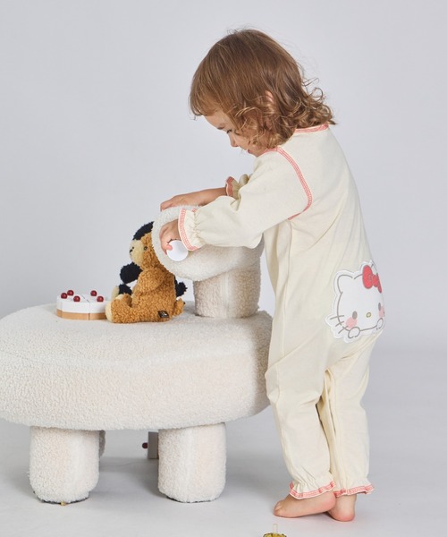 pairmanon（ペアマノン）の「【ハローキティ】【マイメロディ】【クロミ】 ぷっくりおしりワッペン ベビーロンパース（ロンパース・キッズ・グレー/アイボリー/ライトピンク・70/80）」の9枚目の写真