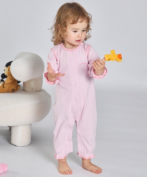 pairmanon（ペアマノン）の「【ハローキティ】【マイメロディ】【クロミ】 ぷっくりおしりワッペン ベビーロンパース（ロンパース・キッズ・グレー/アイボリー/ライトピンク・70/80）」の4枚目の写真