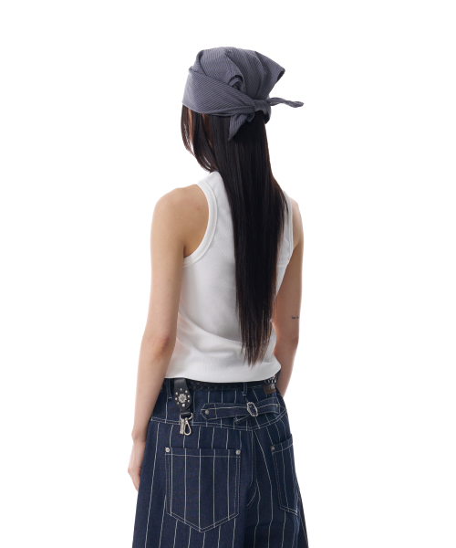 AAKAM（アーカム）の「Sunkissed Sleeveless (White)（Tシャツ/カットソー・レディース・その他・1/2）」の3枚目の写真
