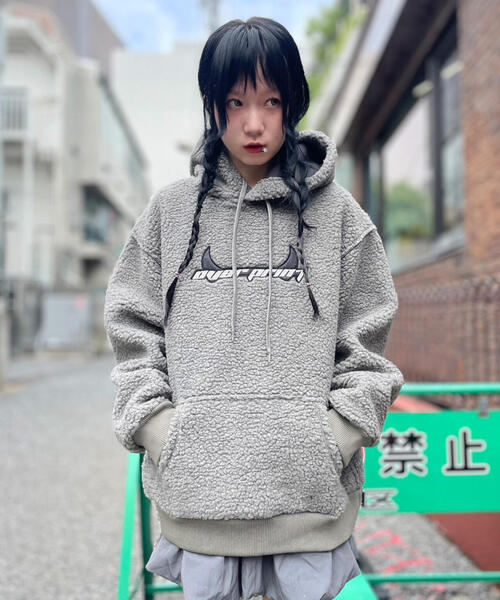 over print(オーバープリント)の「overprint/オーバープリント/【LHP EXCLUSIVE】SHOPPER Bonding Boa Hoodie(パーカー・メンズ・グレー/ブラック/ブラウン・M/L/XL/S)」の18枚目の写真