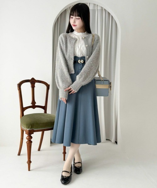 an another angelus（アンアナザーアンジェラス）の「アソート釦ラメシャギーニットカーディガン/fint フィント（カーディガン/ボレロ・レディース・オフホワイト/ライトグレー/ライトベージュ・FREE）」の11枚目の写真