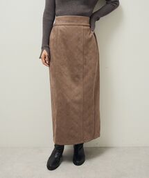 ELENCARE DUE（エレンカーレデュエ）の「・ELENCARE DUE エンボスナロースカート（スカート）」